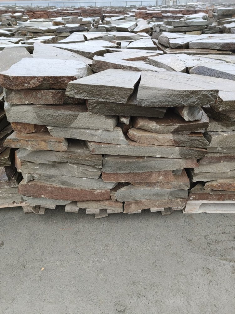 Плитняк песчаник серо-зелёный для мощения 60-65 мм купить в Орле