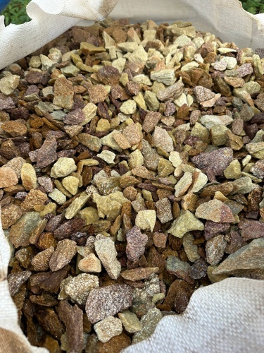 Златолит персиковый декоративная каменная крошка купить в Орле