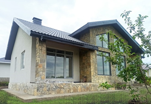 Плитняк златолит Уральский  для фасада купить в Орле