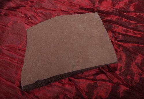 Плитняк лемезит бордовый для цоколя 1,5-2 см купить в Орле