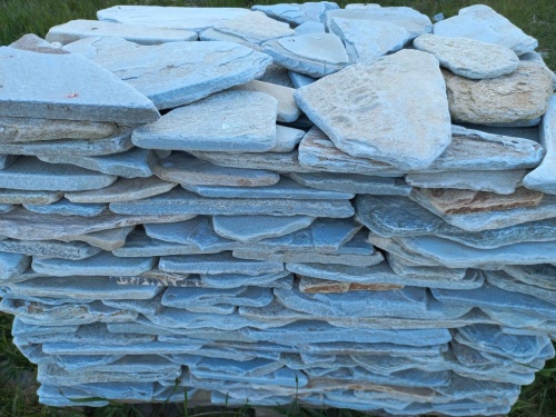 Плитняк златолит зелёный галтованный для цоколя купить в Орле